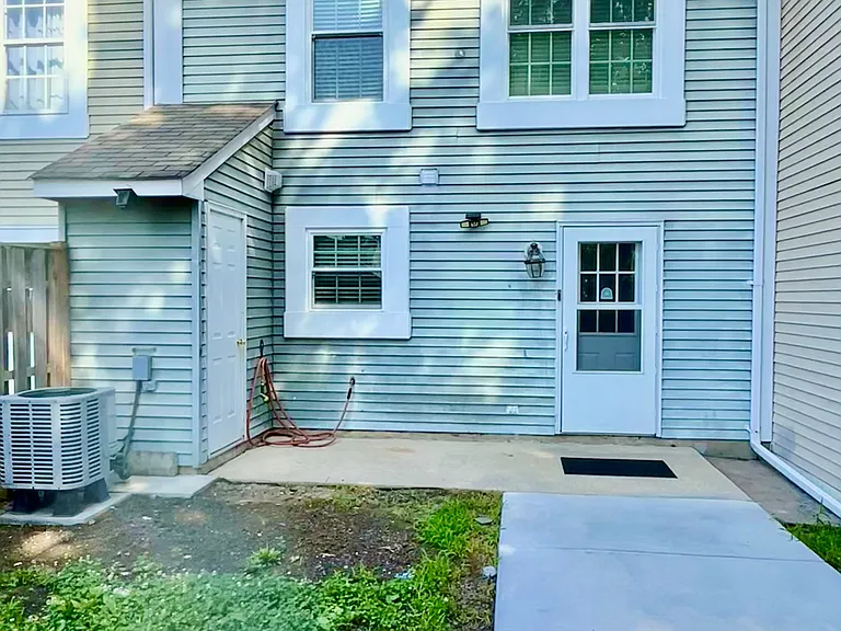 4194 Bluebird Dr — Photo 16