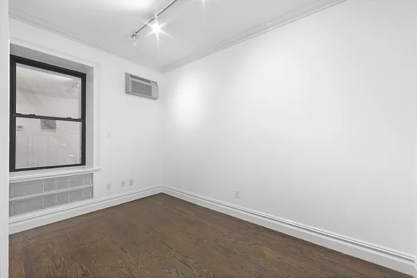 Rented by VRE | media 1