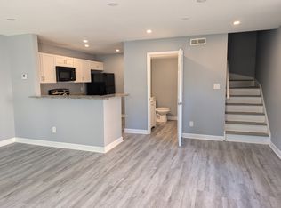 9821 Brookridge Ct, Gaithersburg, MD 20886