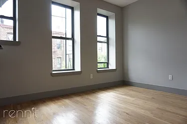 Rented by Rennit Inc.