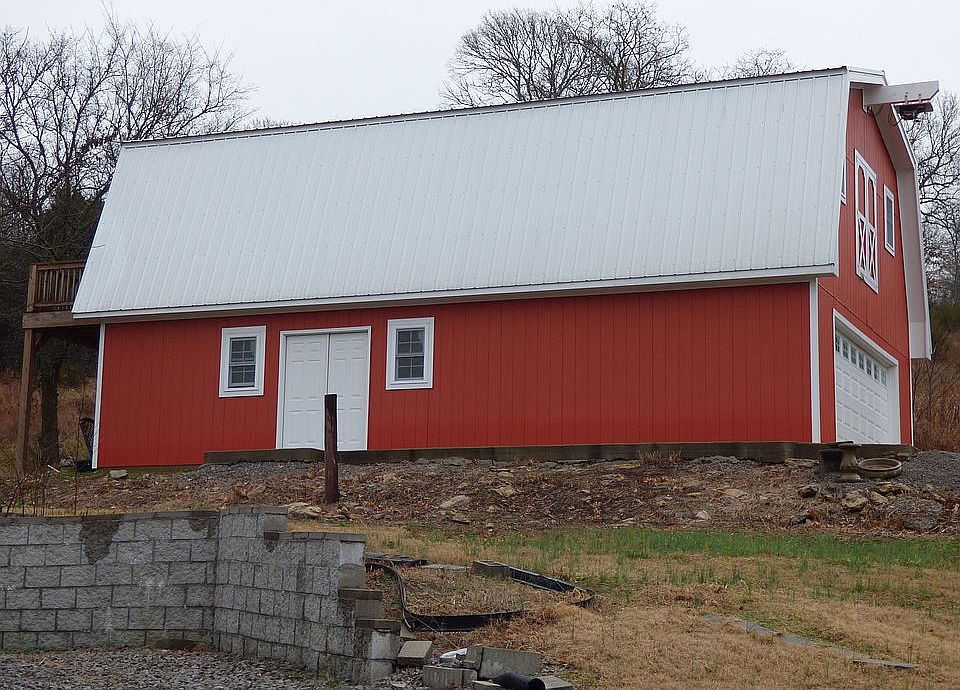 2nd image of 1380 Kelley Ln