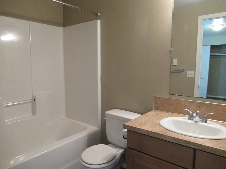 215 N Norris St #142 — Photo 9