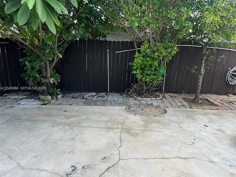 11461 SW 193rd St — Photo 8