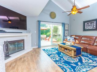 1108 Rosa Del Rio Way, Sacramento, CA 95822