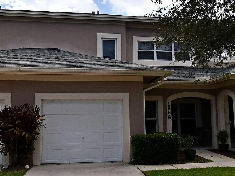 1868 S Dovetail Dr #C2 — Photo 1