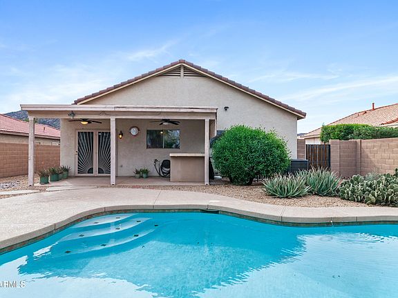 3rd image of 930 E PEDRO Road