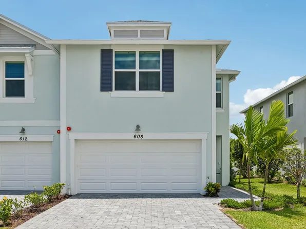 608 Salisbury Circle, Fort Pierce, FL 34982
