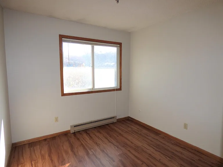 2604 4th Ave NE #9 — Photo 7