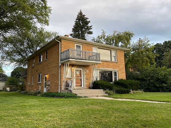 3rd image of 4165-4167 N 84th St