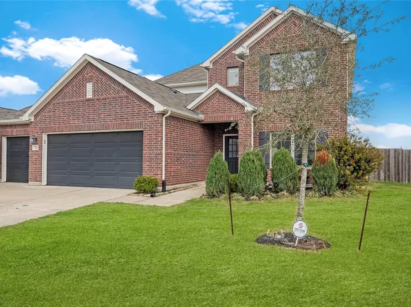 523 High Holly Cir, Magnolia, TX 77355