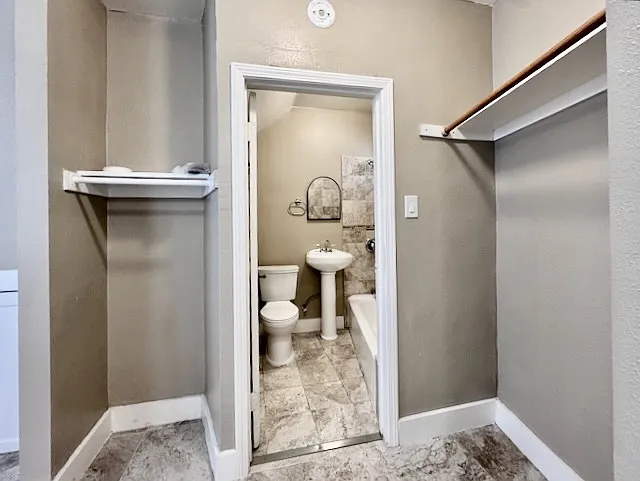204 Falcon Ave — Photo 10