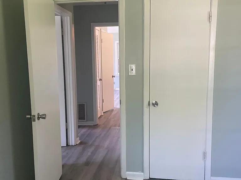 113 Cherry Ln — Photo 8