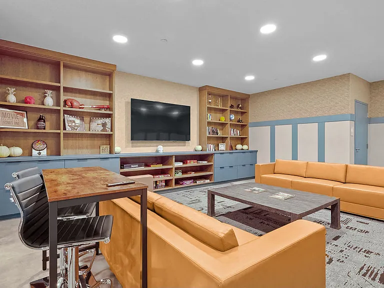 AP1 Lofts — Photo 17