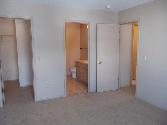 3rd image of 1432 Buckingham Gate Blvd Unit 1432