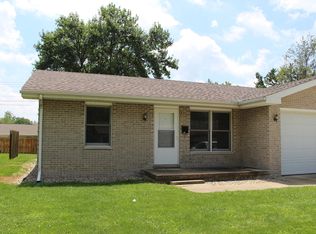 214 W Grant Ave, Charleston, IL