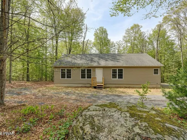 46 Beechwood Dr, Lake Ariel, PA 18436