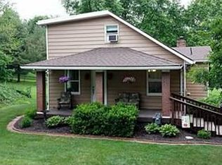232 Naugle Rd, Beaver Falls, PA 15010