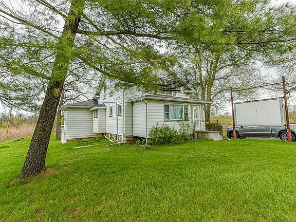 2nd image of 5058 W Ridge Rd