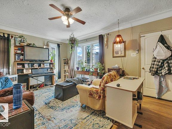4th image of 12049 65th St NW