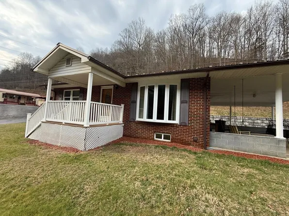 2486 Little Prater Rd, Grundy, VA 24614