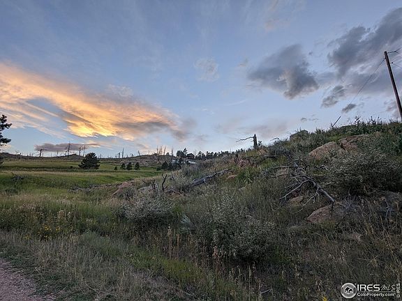 3rd image of 1737 Eiger Rd