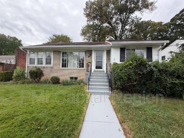 9200 Chanute Dr, Bethesda, MD 20814