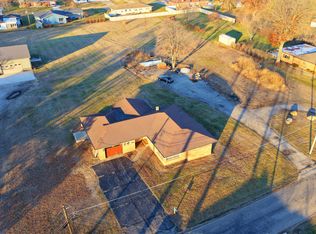 608 Pine Tree Rd, Streator, IL 61364