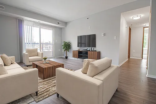 University Club Apartments Photo 1