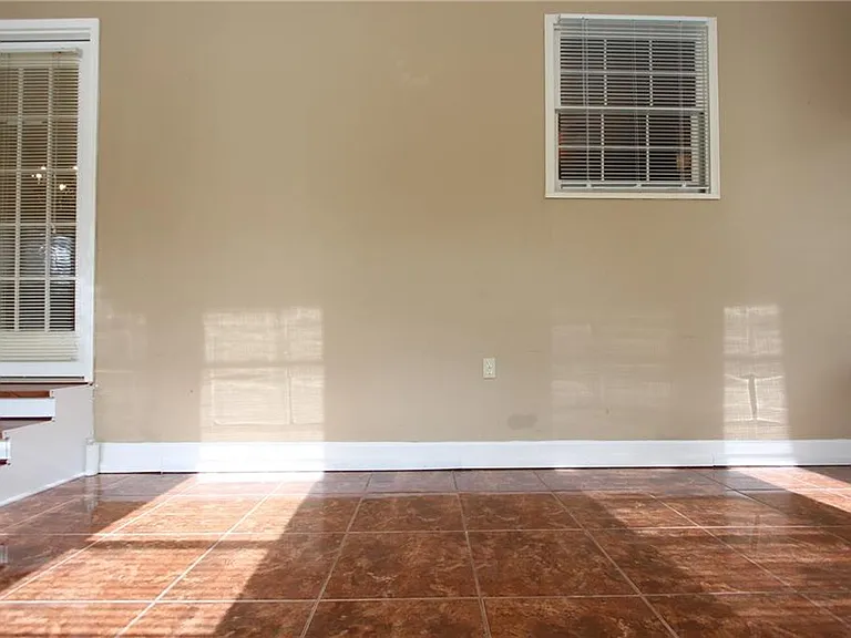 818 Springlake Rd — Photo 51