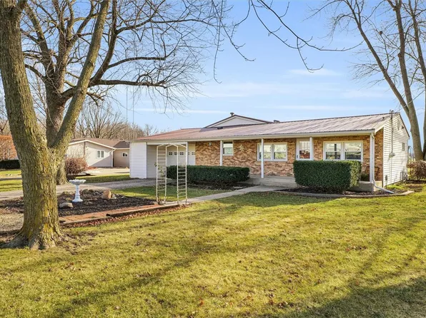 433 E State Route 133, Arthur, IL 61911