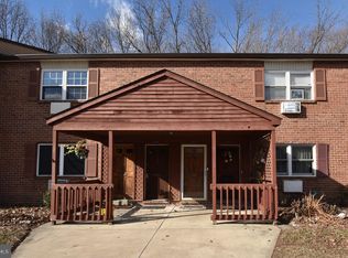 304 Garnet Dr, Burlington, NJ 08016
