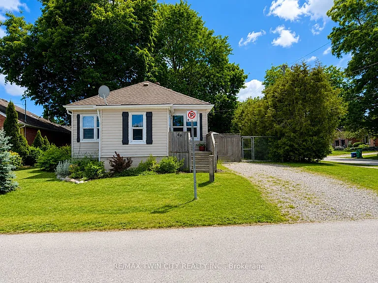 49 William St — Photo 2
