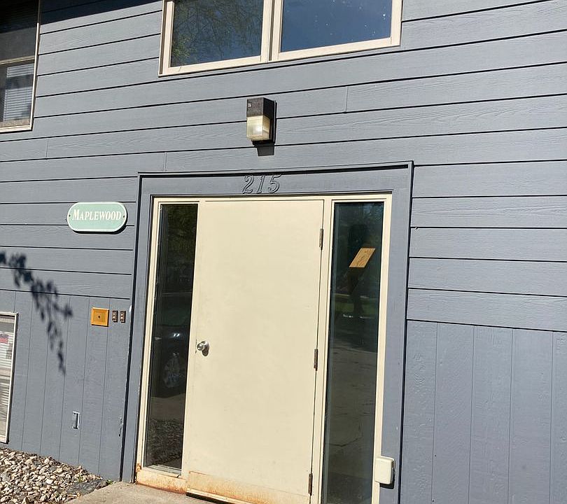 1st image of 215 Louis Ave #A-d