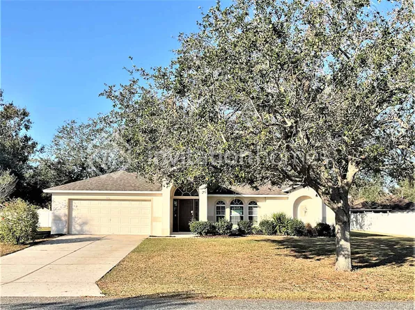 2211 Lake Pointe Cir, Leesburg, FL 34748