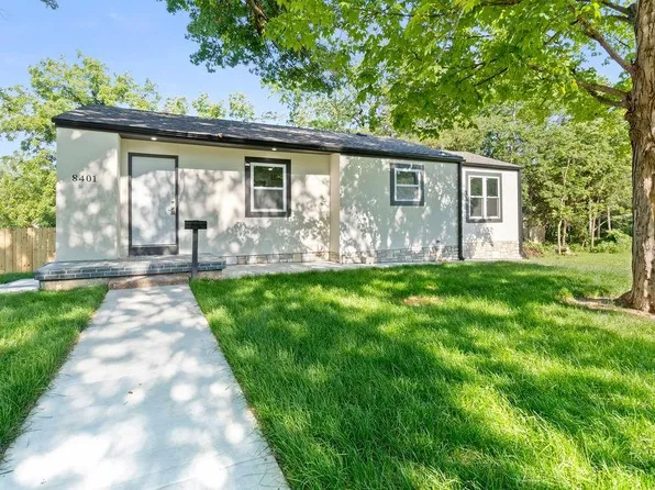 8401 Olive St, Kansas City, MO 64132