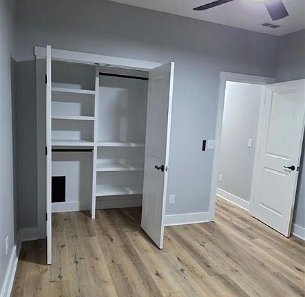 5th image of 2480 Lake Rd