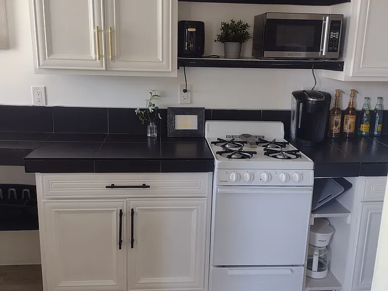 more kitchen