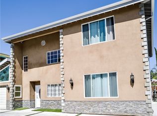 6736 Greenbush Ave #B, Van Nuys, CA 91401