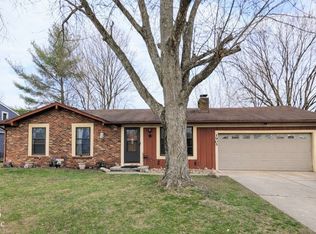1905 Vinewood Dr, Columbus, IN