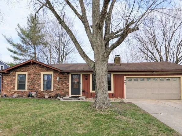 1905 Vinewood Dr, Columbus, IN 47203