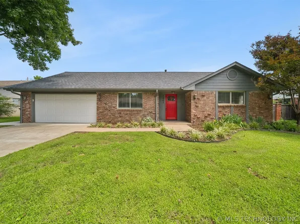1863 E 57th Pl, Tulsa, OK 74105