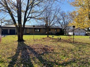 1894 N Wuthering Dr, New Castle, IN 47362