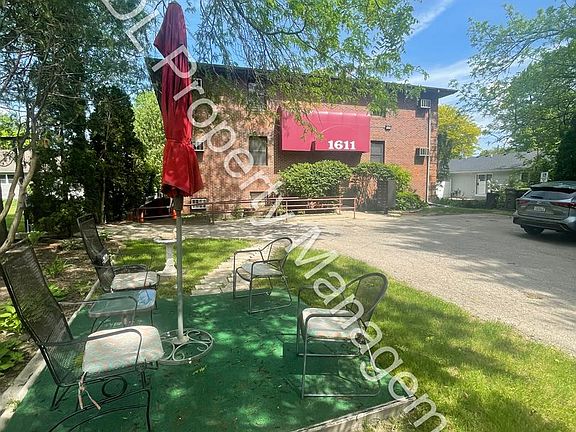 3rd image of 1611 Ashman St #3