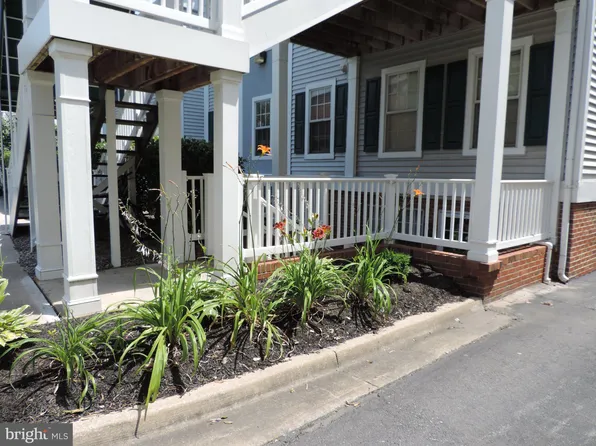 4733 Bradley Blvd, Chevy Chase, MD