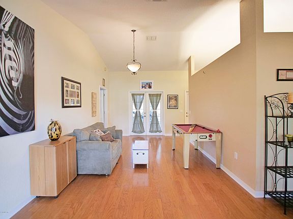 2nd image of 5393 SE 15th Ct