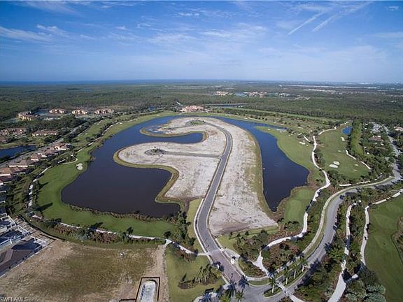 3rd image of 9829 Montiano Ct
