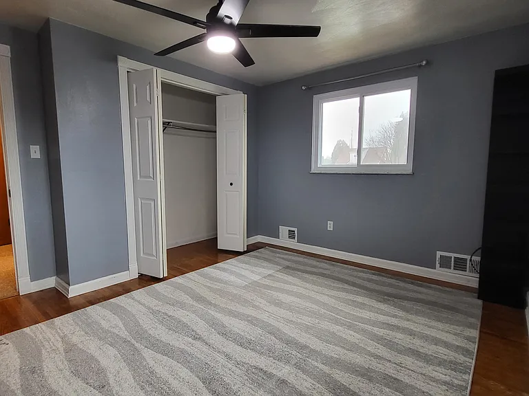 2128 Carolina Ave — Photo 13