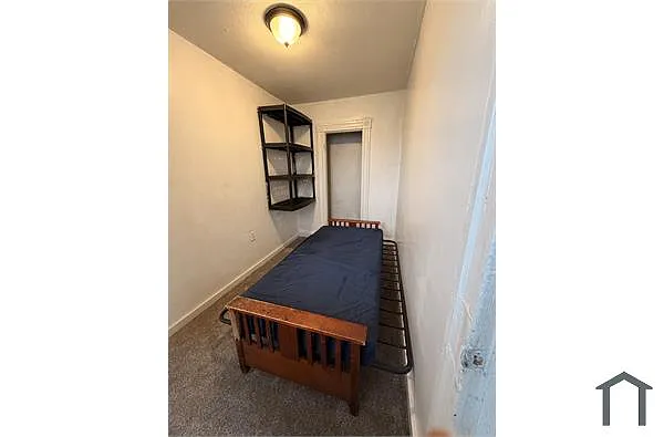 Building Photo - 1701 Poplar Grove St #2