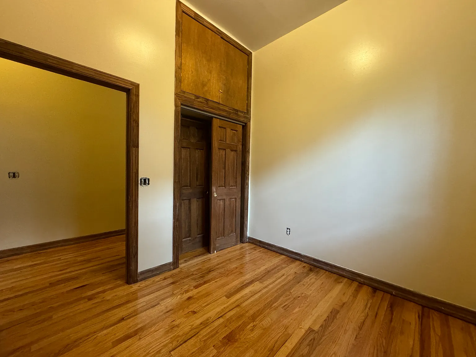 14 Van Buren Street — Photo 3