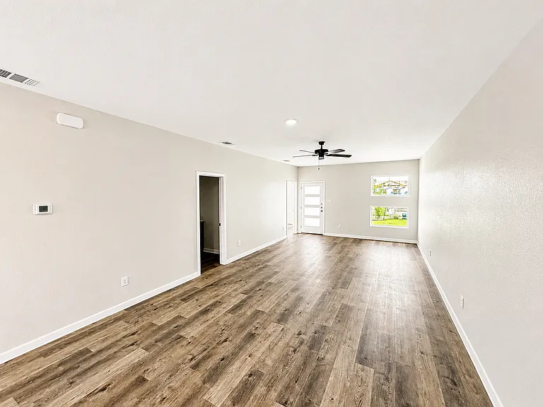 1615 Crooked River Ct — Photo 6